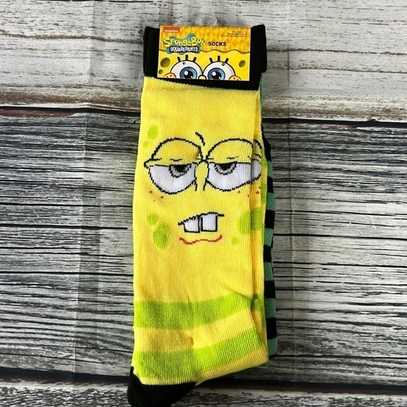 Nickelodeon Sponge Bob Square Pants Socks 2-Pair pack Shoe Size 6-12 - Picture 2 of 4